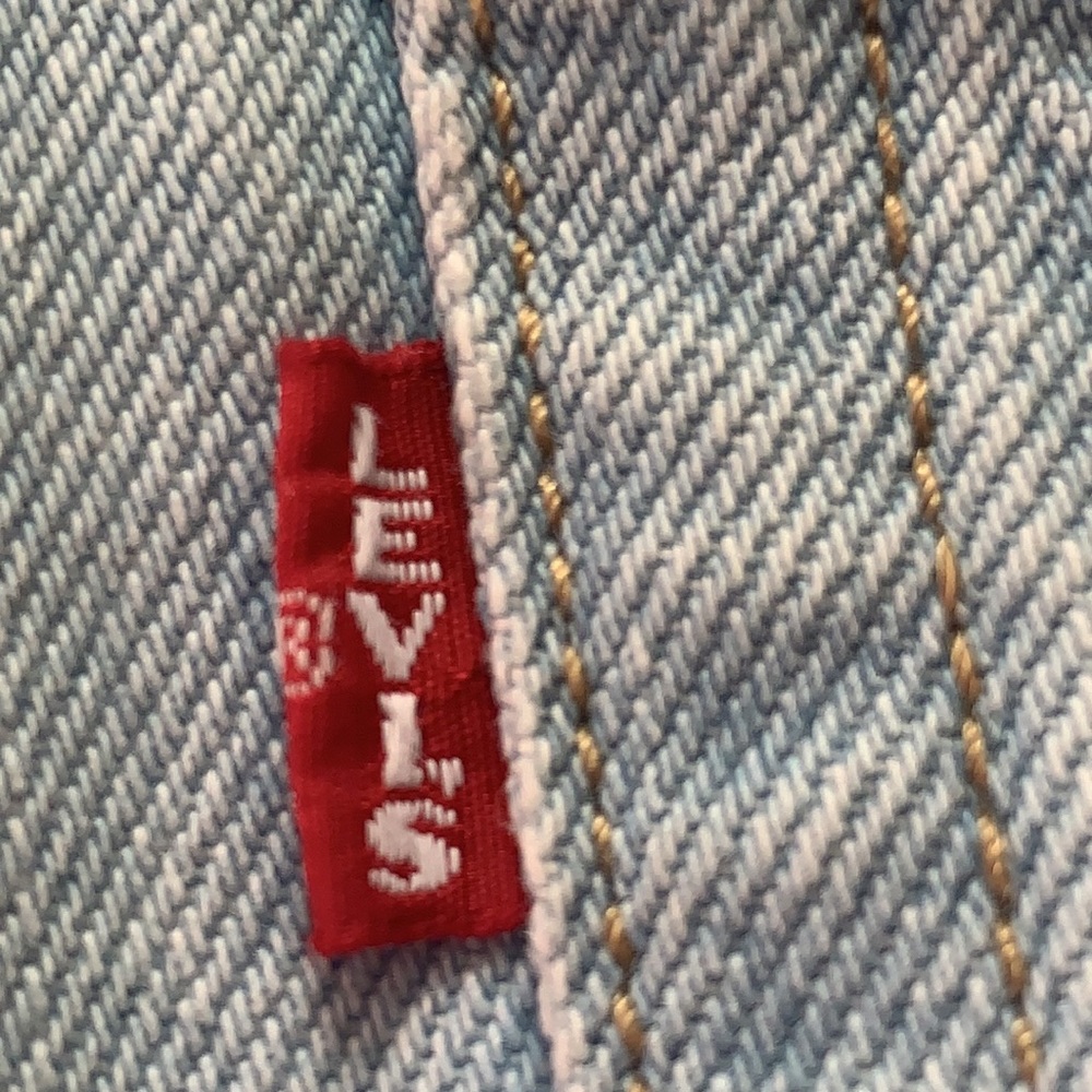 Levi’s Wedgie Short Blue Light Wash Button Fly Big E Jean Shorts Sz 28 - Picture 8 of 8